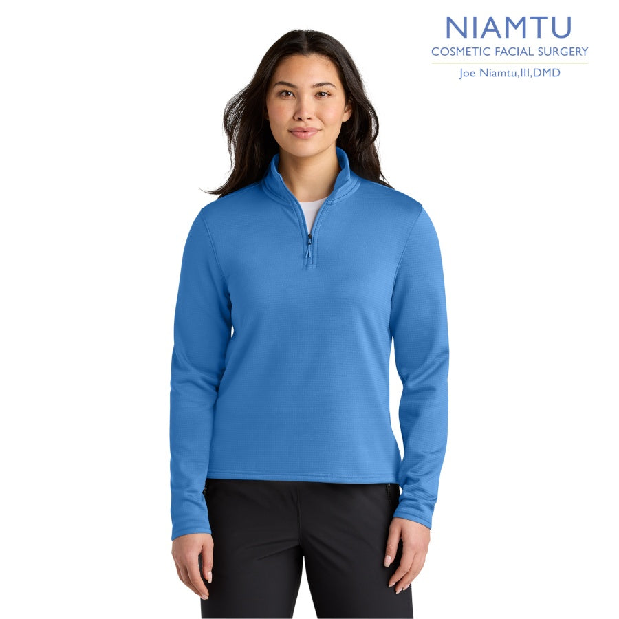 The North Face (NF0A8FQK) Women’s Aim 1/4-Zip Fleece (NIAMTU)